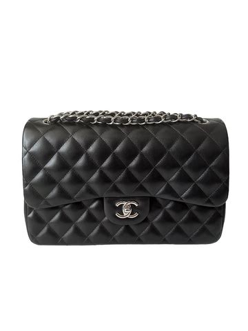 Chanel Jumbo Agnello Nera 